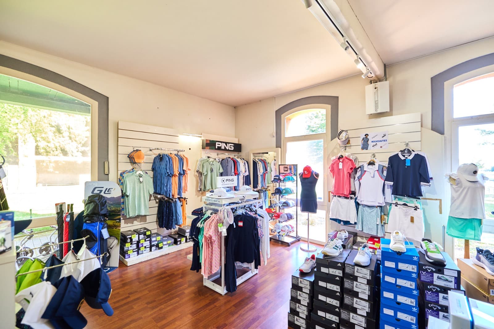 Textile et nouveautés du proshop